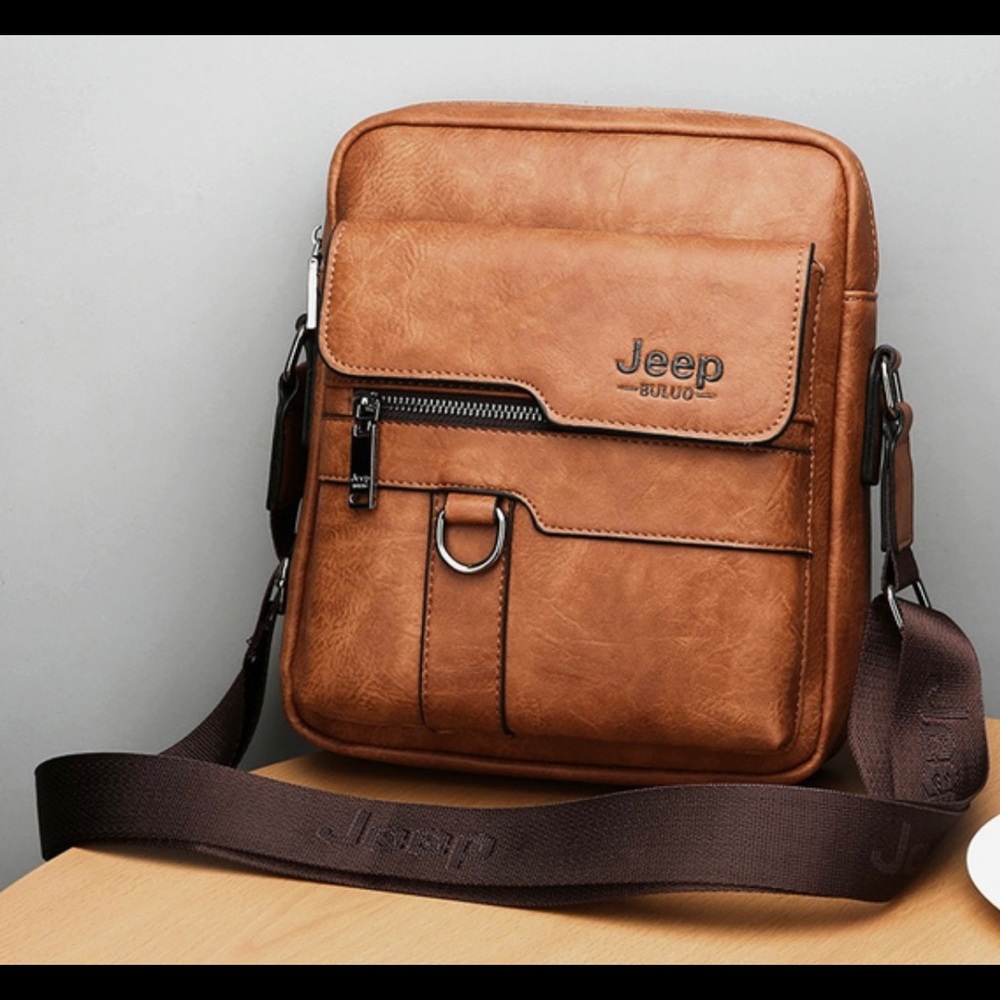 Brand new Jeep crossbody real nice 🎉🎉